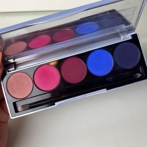 Dose of Colors Snow Angel palette